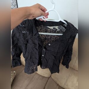 Black Lace Medium Top